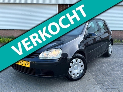 Volkswagen Golf 1.6 FSI /6BAK/CRUISE/DEALER