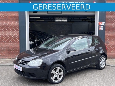 Volkswagen Golf 1.6 FSI Turijn Airco Cruise Navi