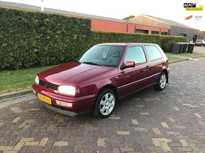 Volkswagen Golf 1.6 Milestone bj 1997 Nw Apk Nw