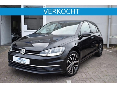 Volkswagen GOLF 1.6 TDI COMFORTLINE AUTNAVPDCDEALER