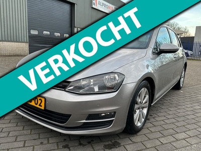 Volkswagen Golf 1.6 TDI Highline BlueMotion