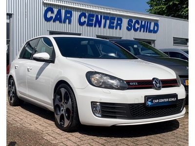 Volkswagen Golf 2.0 GTI. 5 DRS, NAVI, CRUISE