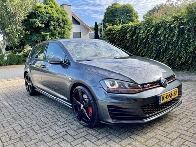 Volkswagen Golf 2.0 TSI GTI Performance 230PK DSG NAVI/XENON