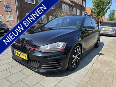 Volkswagen Golf 2.0 TSI GTI Performance-Ed. 305 pk !!