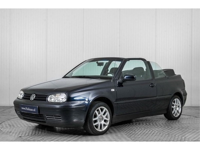 Volkswagen GOLF Cabriolet 1.8 Trendline . (bj 2001)