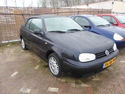 Volkswagen Golf Cabriolet 1.8 Trendline NW APK (bj 1998)