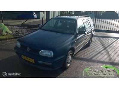 Volkswagen Golf Variant 1.8 EXPORT