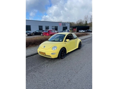 Volkswagen New Beetle 2.0 Highline AIRCO