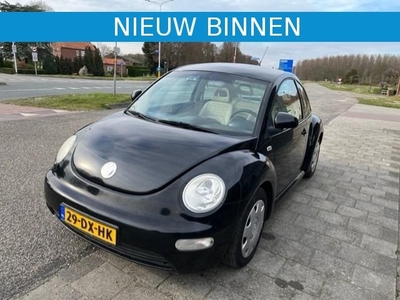 Volkswagen New Beetle 2.0 Highline