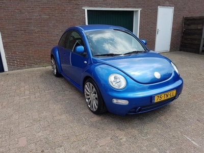 Volkswagen New Beetle 2.0 Highline