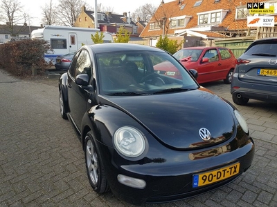 Volkswagen New Beetle 2.0 Highline VOOR DE LIEFHEBBER 1750