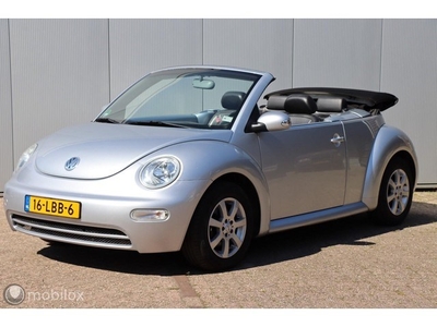 Volkswagen New Beetle Cabriolet 2.0 Highline AIRCO LEER