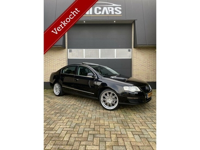 Volkswagen Passat 2.0 FSI Comfortline DSG! Dakje! 19' LMV!