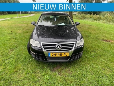 Volkswagen PASSAT PASSAT; FSI 110 KW