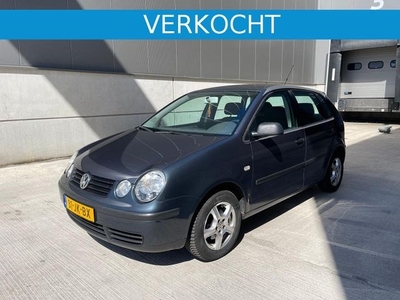 Volkswagen Polo 1.4 16V 75pk Highline LM-Velgen Cruise