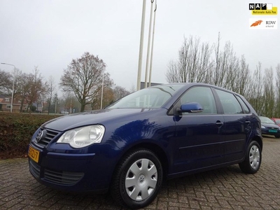 Volkswagen Polo 1.4 TDI Trendline '08 5drs, airco/cruise!