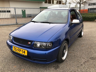 Volkswagen Polo ; 1.8 TURBO 20V (bj 1998)