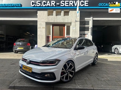 Volkswagen POLO 2.0 TSI GTI DSG Pano Applecarplay