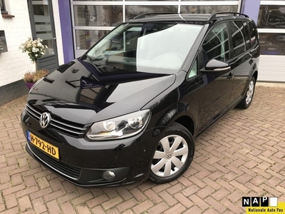 Volkswagen Touran 1.2 TSI Comfl. BlueM * NAVIGATIE *