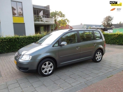 Volkswagen Touran 1.4 TSI Business 2e Eigenaar Nieuwe Apk