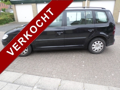 Volkswagen Touran 1.4 TSI Optive (2008) dsg