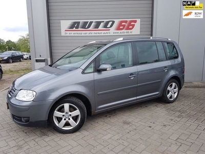 Volkswagen Touran 1.9 TDI panorama dak Apk tot 02-2020