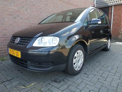 Volkswagen Touran 1.9 TDI Turijn =NETTE AUTO= (bj 2006)