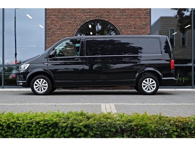 Volkswagen Transporter 2.0 TDI L2H1 150pk Highline Navi