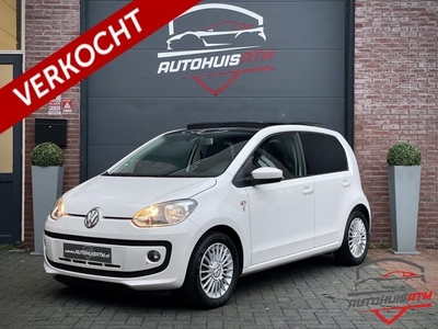 Volkswagen Up ! 1.0 75pk High up! PANO NAVI PDC CRUISE