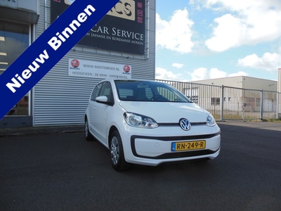 Volkswagen up! 1.0 BMT move up! Staat in Hoogeveen