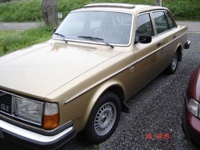 VOLVO 244 GLE