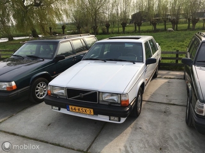 Volvo 740 2.3 GLE AUTOMAAT LPG 1984 SCHUIFDAK NIEUWE