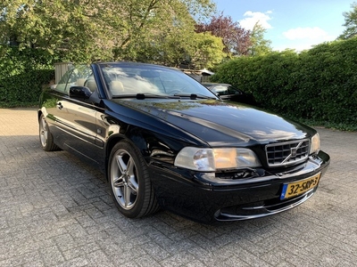 Volvo C70 Convertible 2.4 T Luxury Youngtimer (bj 1999)