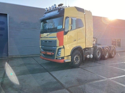 Volvo FH 16.750 8x4/4 (bj 2014, automaat)