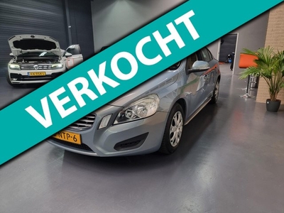 Volvo S60 2.0T Intro Edition AUTOMAAT 1E EIGENAAR NAVI CITY