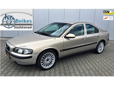 Volvo S60 2.4 Edition Youngtimer in zeer nette staat!