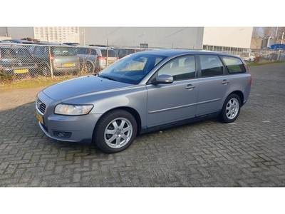 Volvo V50 1.6D Edition I NETTE AUTO RIJD EN SCHAKELT GOED