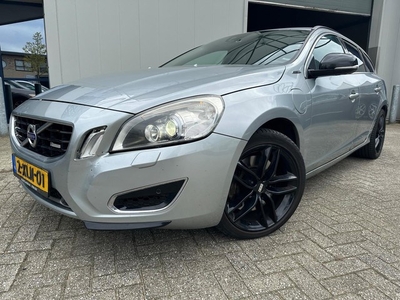 Volvo V60 2.4 D6 AWD Plug-In Hybrid Pure Limited