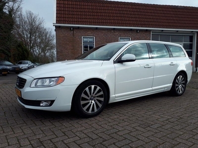 Volvo V70 1.6 D2 Kinetic met schuifdak Auto rijdt en