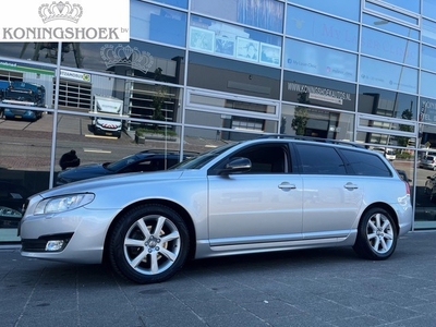 Volvo V70 2.0 D3 Dynamic Editon Linje Svart