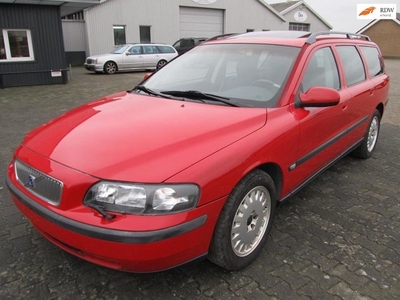 Volvo V70 2.4 YOUNGTIMER, 7 zitter, 65241 km