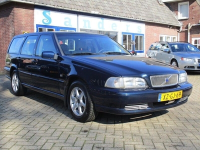 Volvo V70 2.5 D (1999)