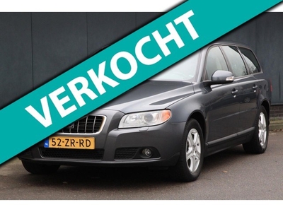 Volvo V70 2.5T Momentum Xenon/navigatie/Parkeersensor/1e