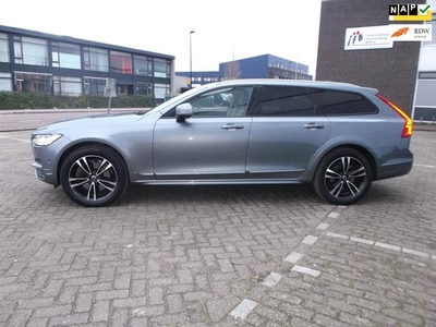 Volvo V90 CROSS COUNTRY 2.0 T5 FULL OPTIONS IN NIEUWSTAAT!!