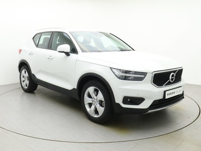 Volvo XC40 T4 190PK Momentum Pro Automaat / PDC /