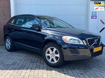 Volvo XC60 2.0 D3 R-Design / Navi / Climate / Trekhaak / PDC