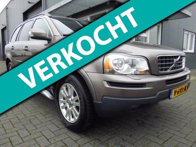 Volvo XC90 2.4D Momentum D5 LEDER AUTOMAAT GRIJS