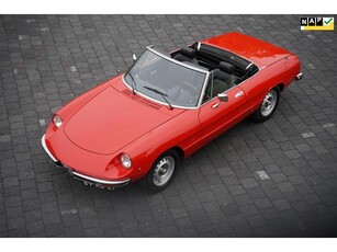 Alfa Romeo Spider 2.0 Veloce