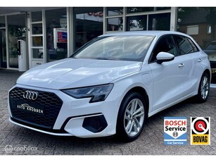 Audi A3 Sportback 40 TFSI e Business edition Led, Navi