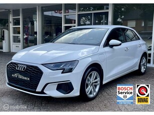 Audi A3 Sportback 40 TFSI e Business edition Led, Navi